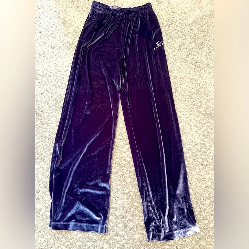 ❤️🔥❤️🔥SALE!! “PINK” velour lounging pants in purple, size Small - Picture 1 of 5
